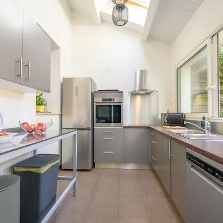 Marcel, Le Charme A 10 Min A Pied Du Centre Holiday home *